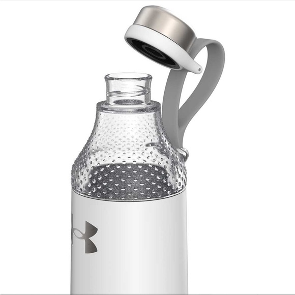 UA Infinity 22 oz. Water Bottle (White) - Picture 3 of 5